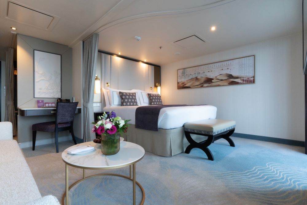 Aroya Superior Suite